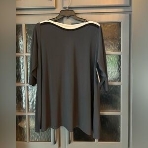 Sympli Graphite Gray 3/4 Sleeve Women's Tunic/Top